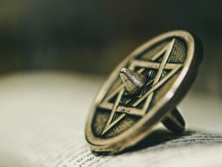 De verborgen joodse identiteit in de naoorlogse samenleving