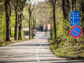 Zonnig weer betekent overlast op Zuid-Limburgse wegen