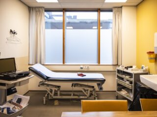 'Baat het niet, schaadt het soms wel': huisartsen slaan alarm voor medische desinformatie online