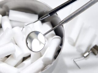 Tandzorg terug in het basispakket? 'Beloning van slecht gedrag'