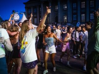 De 'Marie-Clairisatie' van de Nederlandse taal: 'Elke studentenstad heeft z’n eigen taalregels'