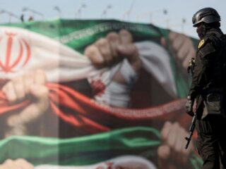 Hoe Human Rights Watch ondanks blackout zicht probeert te krijgen op Iran