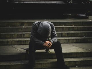 '1 op de 5 mannen zal in hun leven seksueel geweld meemaken'