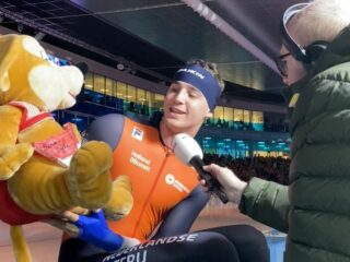 'Prachtig hoe ontwapenend Jenning de Boeing is'