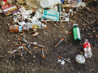 Jongeren en drugs: 'Het is normaler om wél te gebruiken dan niet te gebruiken'