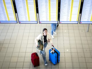 Gen Z vliegt vaker dan andere generaties: is dat hypocriet?