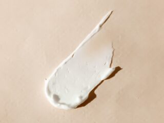 Steeds meer jongeren met huidklachten door overmatig gebruik van huidproducten