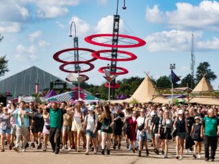 Steeds meer festivalkaartjes op de pof: 'We moeten concurreren met schoenen van 300 euro'