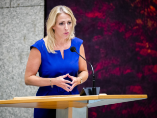 SP-leider Lilian Marijnissen: Nederland kan instroom 75.000 asielzoekers aan