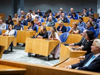 'Meedoen in maatschappij wordt lastig' als plannen kabinet-Schoof worden doorgevoerd