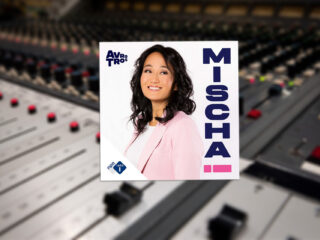 MISCHA! bereikt 1 miljoen podcastbeluisteringen en primeurt als eerste Nederlandse radioprogramma met ChatGPT-rubriek
