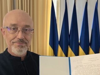 Oekraïense defensieminister stapt op vanwege corruptie: 'Positie was onhoudbaar'