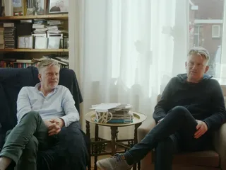 Na 17 jaar zien tweelingbroers Erik en Peter elkaar voor het eerst: 'Ik zei hoi'