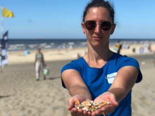 'Maak meer stranden rookvrij'