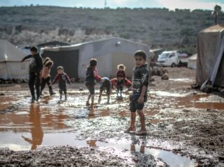 EU wil vluchtelingen kunnen uitzetten naar 'terugkeerhubs' als Oeganda of Albanië: verstandig?