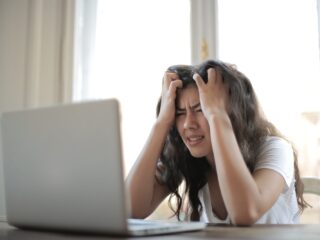 Denker des vaderlands: 'Nieuws mijden mag best, als het je alleen maar kwelt'