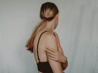 'Het gesprek valt stil als je vertelt over seksueel misbruik'