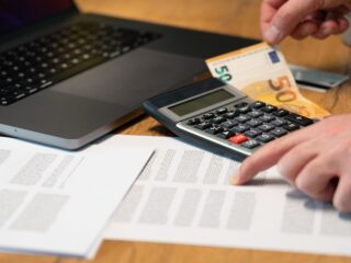 Onder de 40 en nog niet naar je pensioen gekeken? Dat kan risico’s hebben
