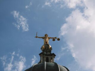 Rechters genomineerd voor Nobelprijs voor de Vrede: 'Op veel plekken staat de rechtstaat onder druk'