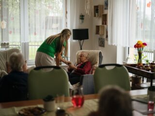 'Alzheimer-architect' Henri Snel: 'Een dementievriendelijke samenleving begint bij de voordeur'
