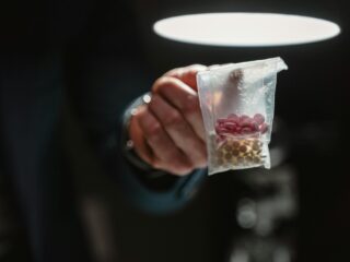 Van XTC-handelaar tot overvaller: Jordi was beroepscrimineel, maar helpt nu anderen uit de criminaliteit