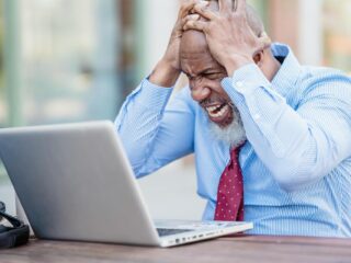 Cadeaubon gekregen? Online zijn ze vaak moeilijk in te leveren: 'Het kostte me 2,5 uur'