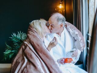 'Seks is natuurlijk meer dan alleen een erectie': opnieuw intimiteit ontdekken na prostaatkanker