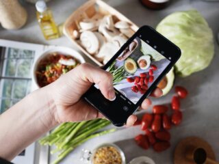 Van Michelin tot komkommersalade: hoe sociale media onze smaak veranderen
