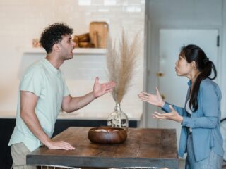 'Bedenk in een discussie eens: misschien heeft die ander ook wel wat zinnigs te melden'