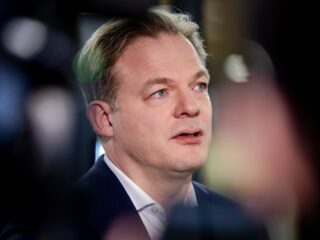 Klappen formatie: 'Verbazing over aanval van Omtzigt op Plasterk'