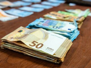 Moet er een limiet aan rijkdom komen? 'Hebzucht heeft wel degelijk functie'