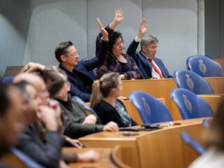 Hoe moet de politiek grote transitieopgaven aanvliegen? 'Schaduwkabinet met deskundigen'