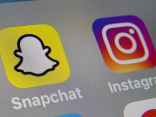 Kinderen op sociale media: Strengere regels of beter handhaven?