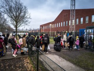 Hoe moeten gemeenten omgaan met spreidingswet? 'Zorgen vooraf veel groter dan in de praktijk'