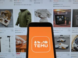 Zware sancties voor Chinese webshops? 'Desnoods webwinkels op zwart zetten'