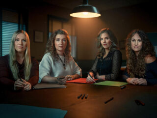 Het Misdaadbureau: Kindsoldaten van de Onderwereld