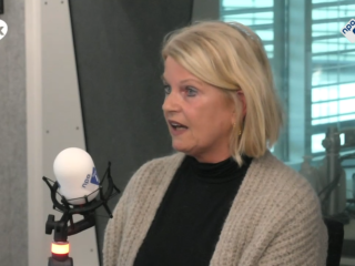 Documentaire Dossier Afgestaan legt adoptiemisstanden bloot: 'Ik voelde me ongewenst'