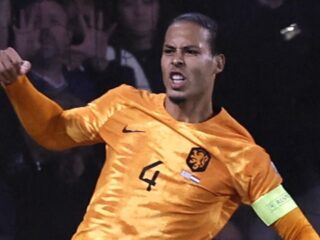 Nederlands elftal zet met winst op Griekenland reuzenstap richting EK