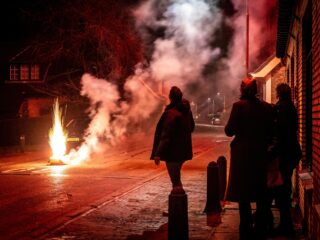 'Voordeurvuurwerk': minder vreugdevol dan het klinkt
