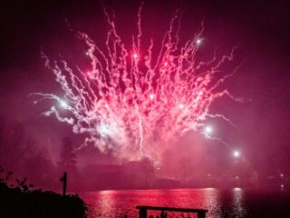 Directeur Veiligheidsregio Rotterdam-Rijnmond pleit voor vuurwerkverbod: 'Hoeveel doden moeten er nog vallen?'