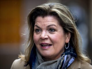 VVD hoopt dat stikstofbeleid van Van der wal door kan gaan