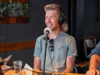 Olympisch kampioen Jorrit Bergsma zeilde vroeger met olympisch kampioen Marit Bouwmeester: 'Mijn jeugd uit schaatsen en zeilen'