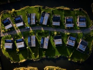 Wonen op een vakantiepark? 'Recreatiebranche is niet de oplossing voor woningnood'