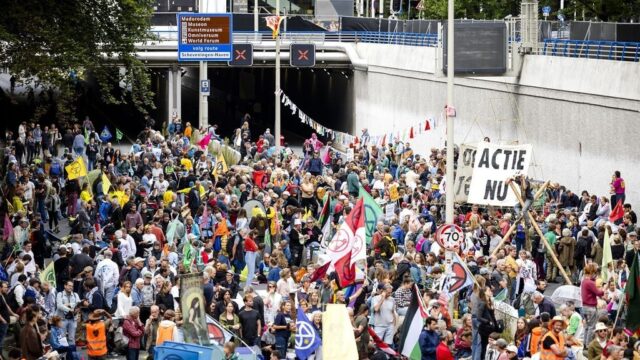 Milieu-pionier Wouter van Dieren: 'De snelweg bezetten? Doe het nou niet!'