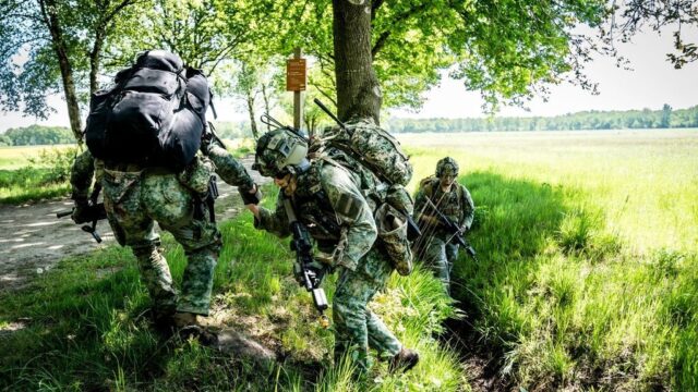 Meeste Nederlanders voor uitbreiding aantal militaire activiteiten, óók in de eigen omgeving