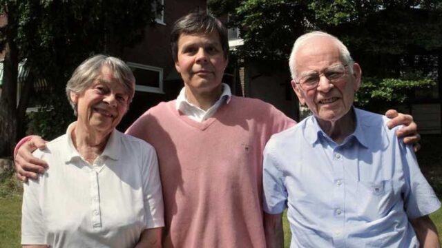 Kees Momma vliegt nu écht uit: nieuwe documentaire onthult hoe zijn leven nu is