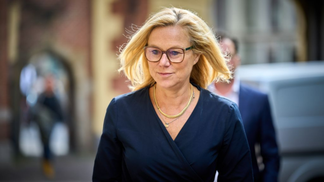 Kaag vertrekt als D66-leider: 'Werk te belastend voor gezin'