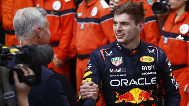 Max Verstappen wint in Monaco: 'Hij kan een keer thuisblijven en dan staat hij nog steeds eerste'