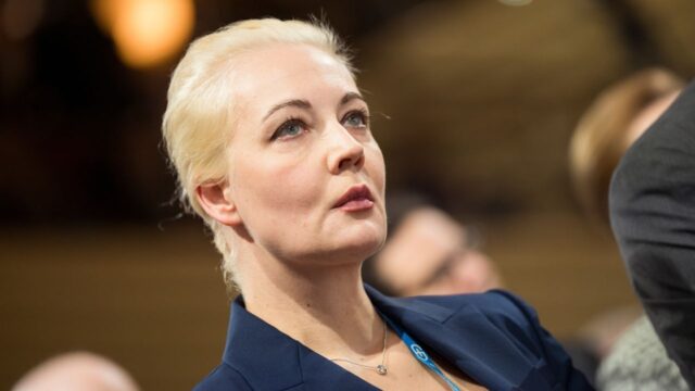 Treedt Yulia Navalnaya in de voetsporen van haar overleden man?
