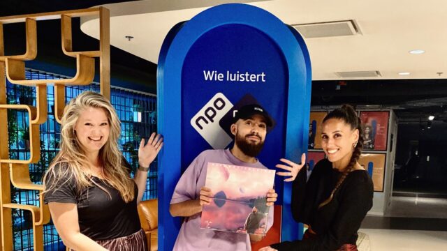 Woordkunstenaar Insayno: 'Zet niet op Twitter wat je niet thuis bij je moeder op de koelkast zou zetten'